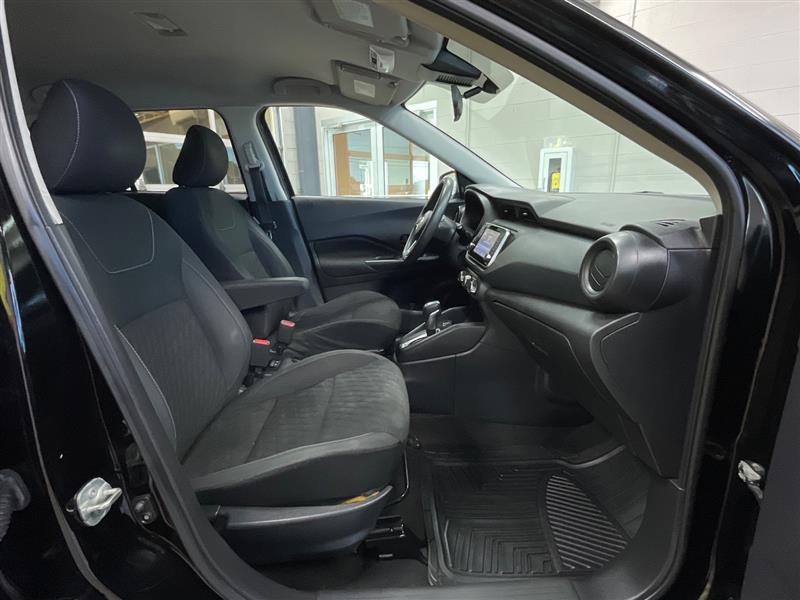 2021 NISSAN KICKS S