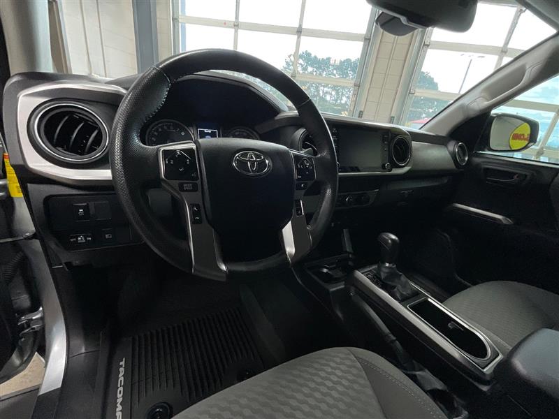 2022 TOYOTA TACOMA SR5