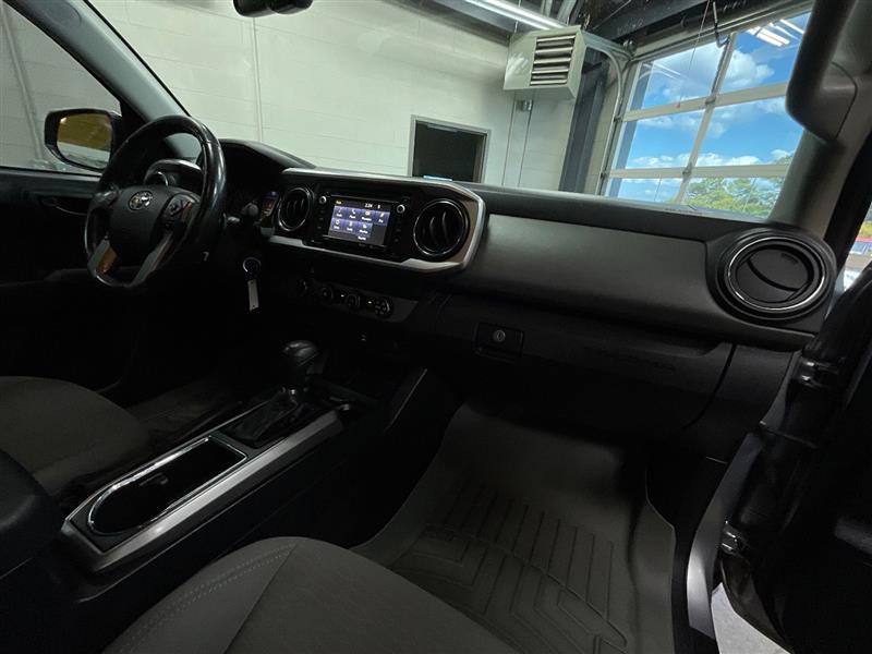 2017 TOYOTA TACOMA SR5