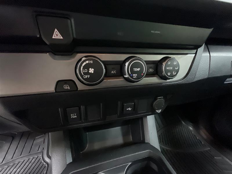 2022 TOYOTA TACOMA SR