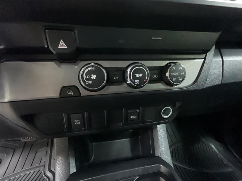 2022 TOYOTA TACOMA SR