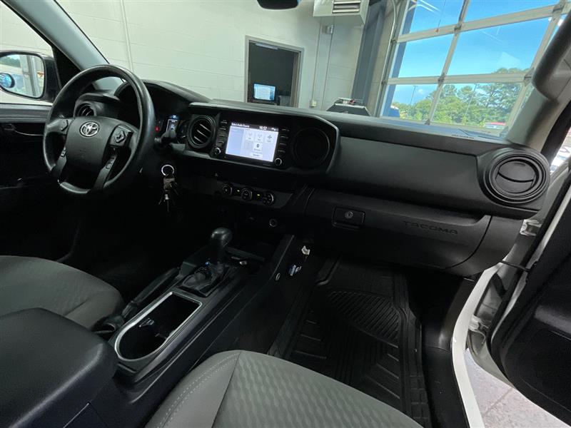 2022 TOYOTA TACOMA SR