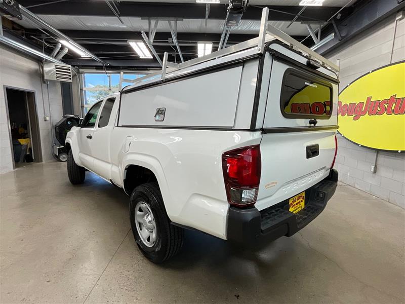 2022 TOYOTA TACOMA SR