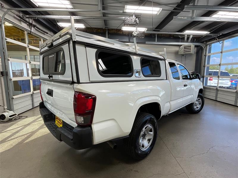 2022 TOYOTA TACOMA SR