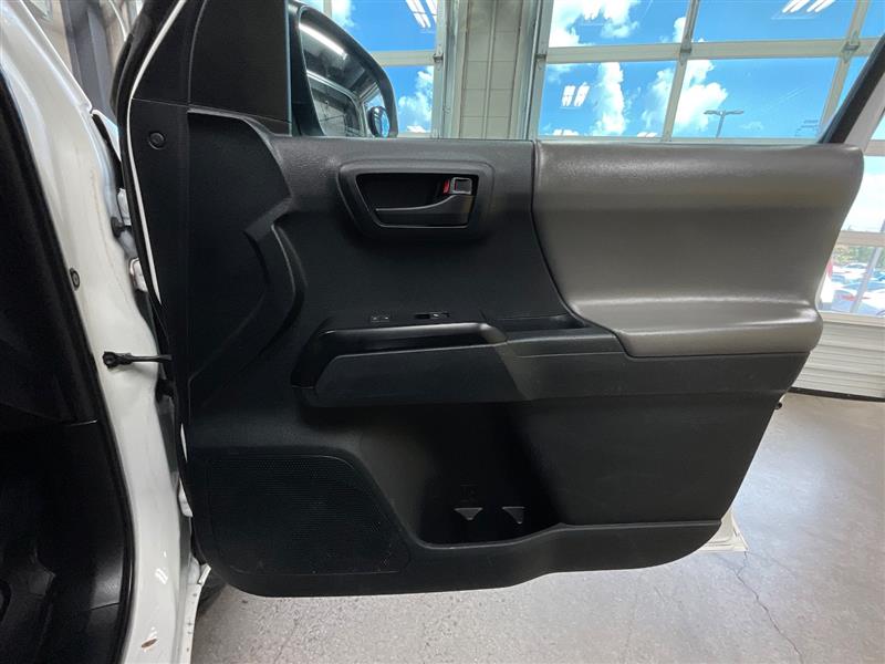 2020 TOYOTA TACOMA SR
