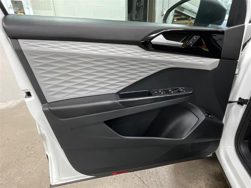 2023 VOLKSWAGEN TAOS S