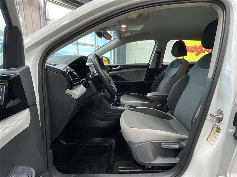 2023 VOLKSWAGEN TAOS S