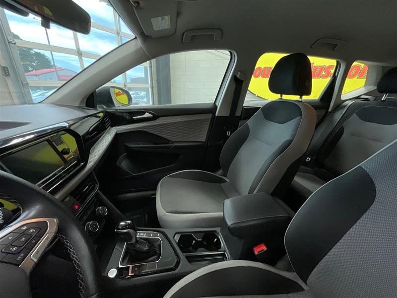 2023 VOLKSWAGEN TAOS S