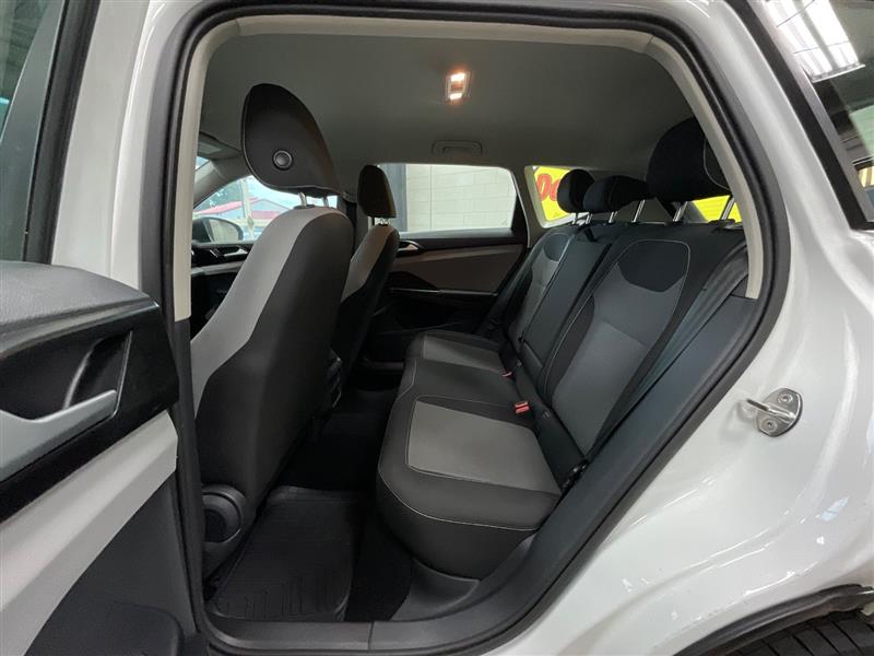 2023 VOLKSWAGEN TAOS S