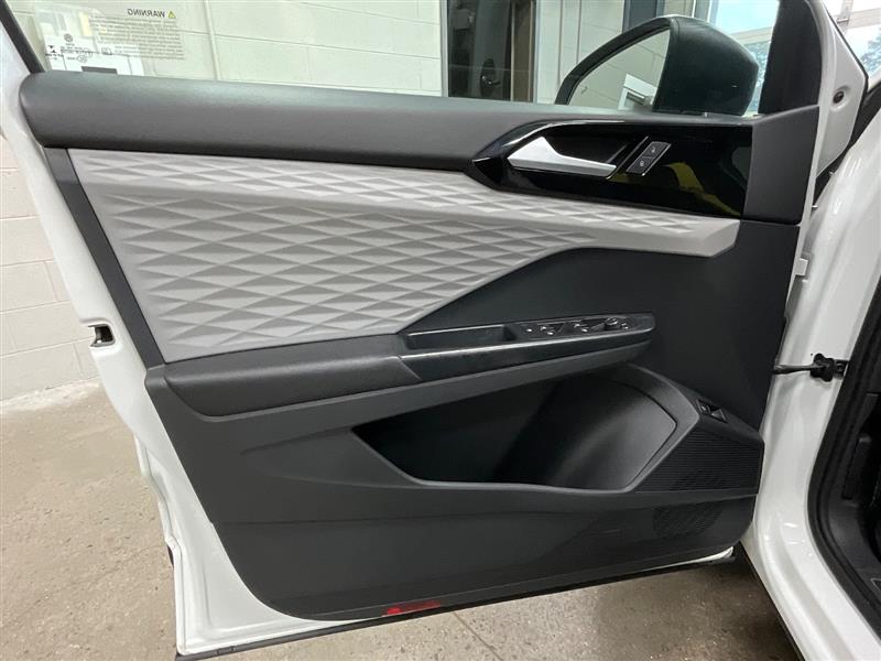 2023 VOLKSWAGEN TAOS S