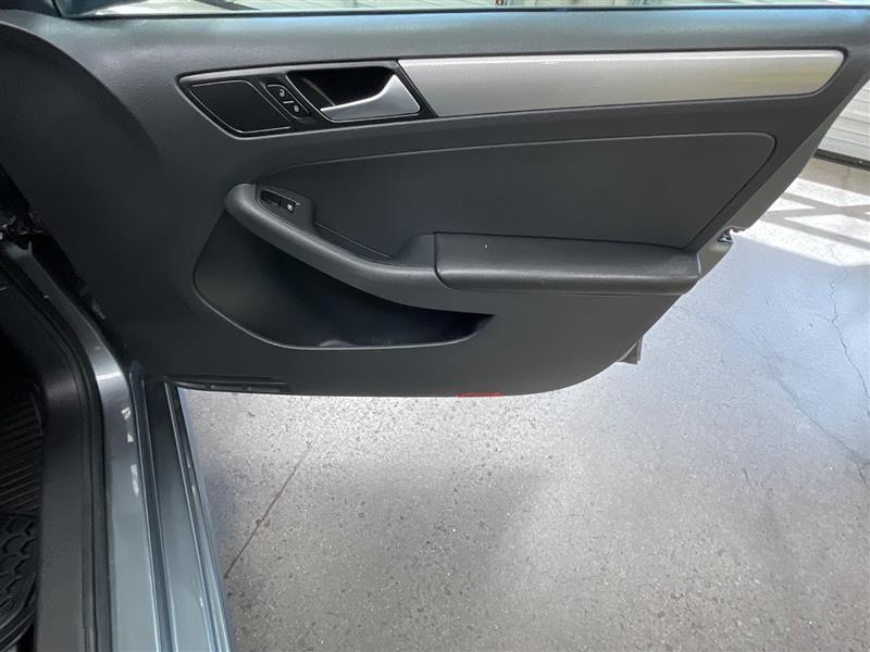 2017 VOLKSWAGEN JETTA 1.4T S