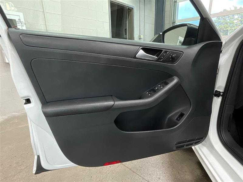 2016 VOLKSWAGEN JETTA 1.4T S