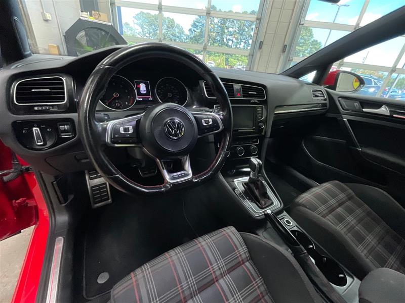 2017 VOLKSWAGEN GOLF GTI S