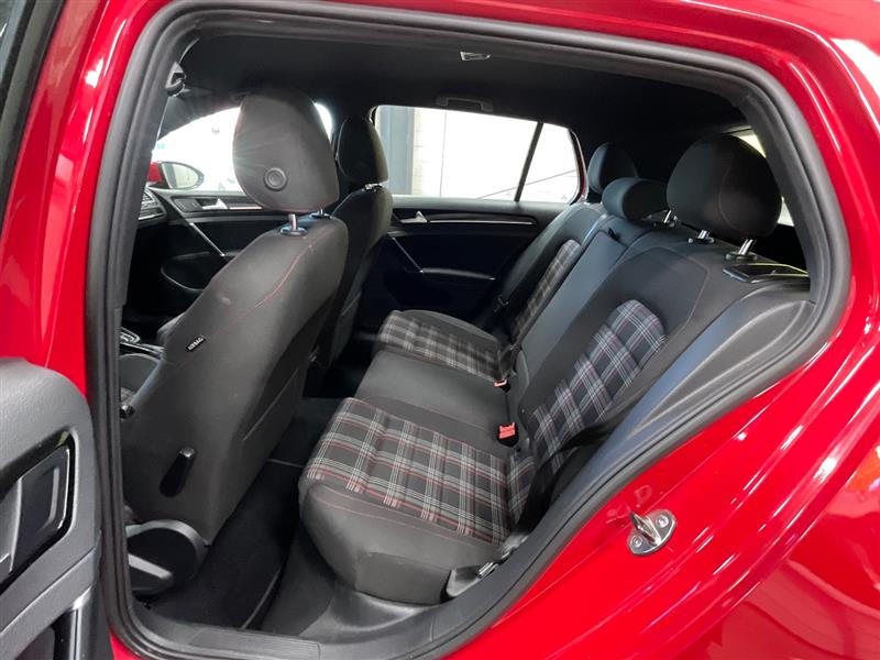 2017 VOLKSWAGEN GOLF GTI S