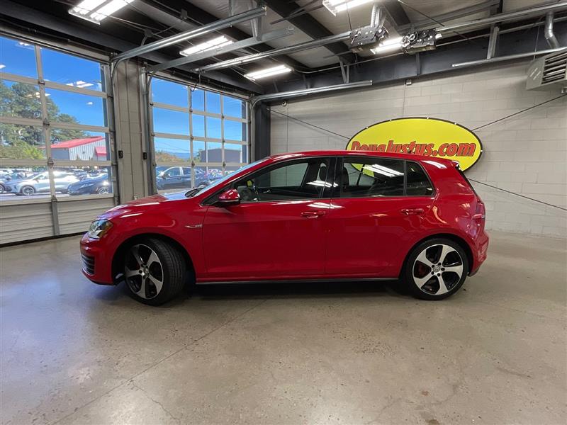 2017 VOLKSWAGEN GOLF GTI S