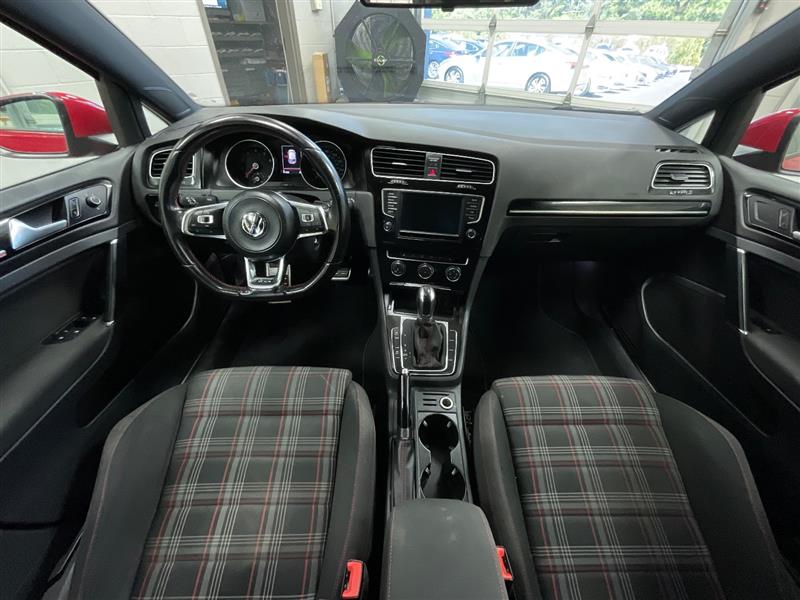 2017 VOLKSWAGEN GOLF GTI S