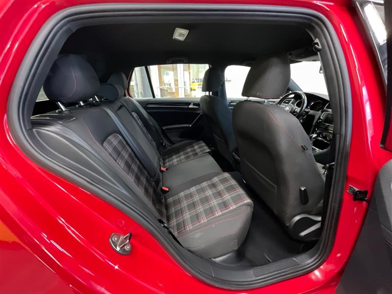 2017 VOLKSWAGEN GOLF GTI S