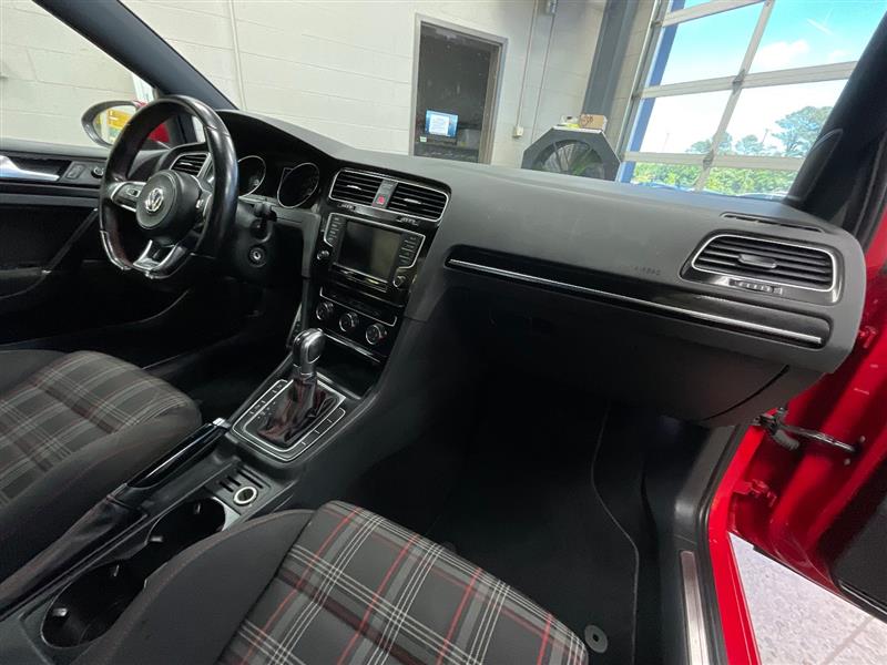 2017 VOLKSWAGEN GOLF GTI S