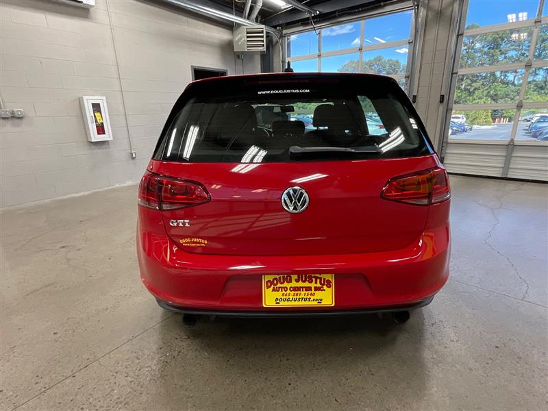 2017 VOLKSWAGEN GOLF GTI S