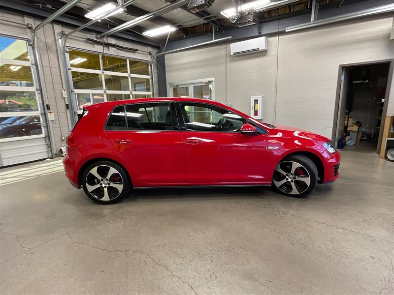 2017 VOLKSWAGEN GOLF GTI S