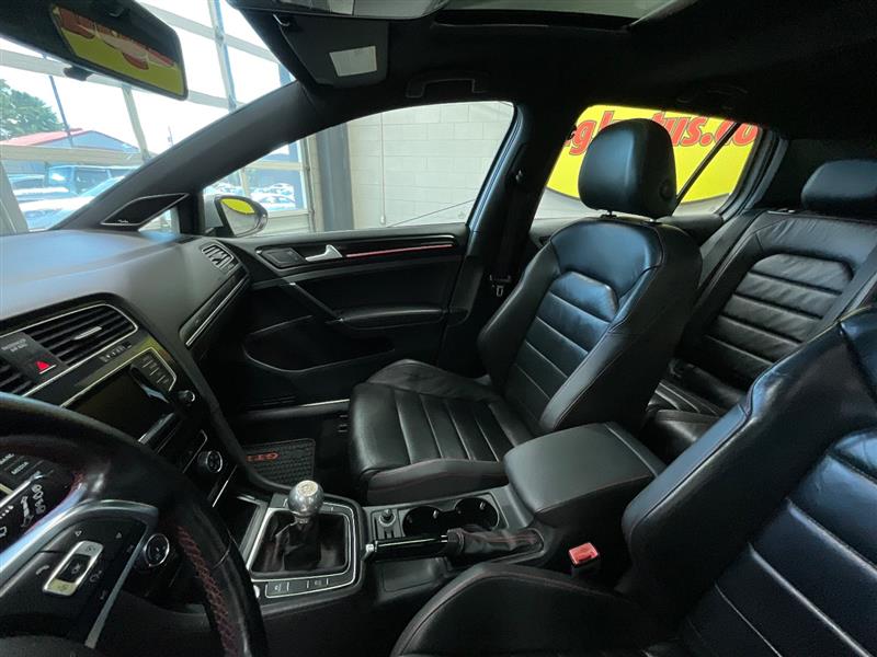 2015 VOLKSWAGEN GOLF GTI SE