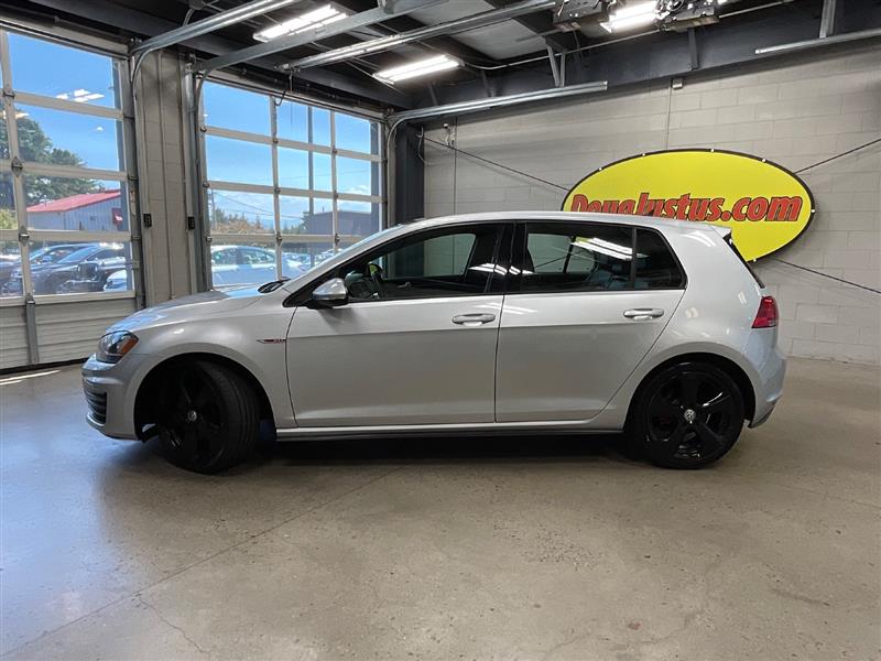 2015 VOLKSWAGEN GOLF GTI SE