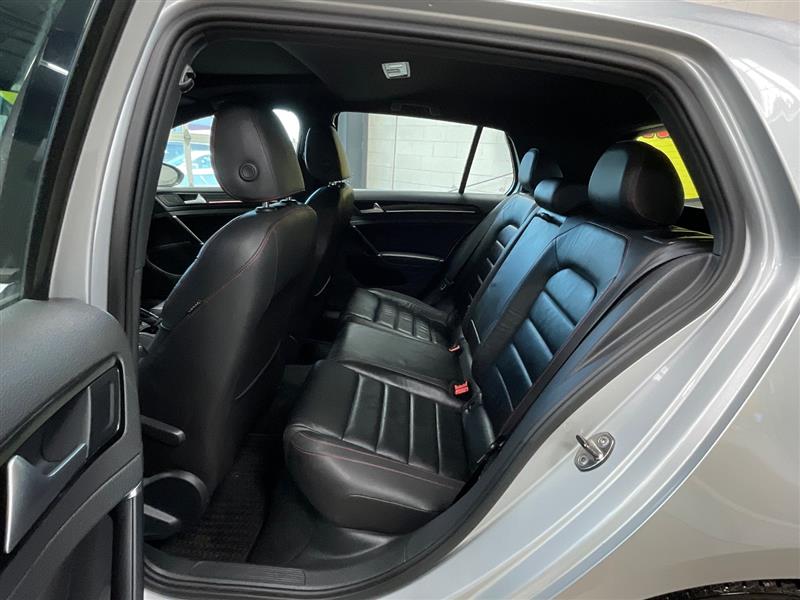 2015 VOLKSWAGEN GOLF GTI SE
