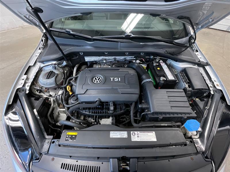 2015 VOLKSWAGEN GOLF GTI SE