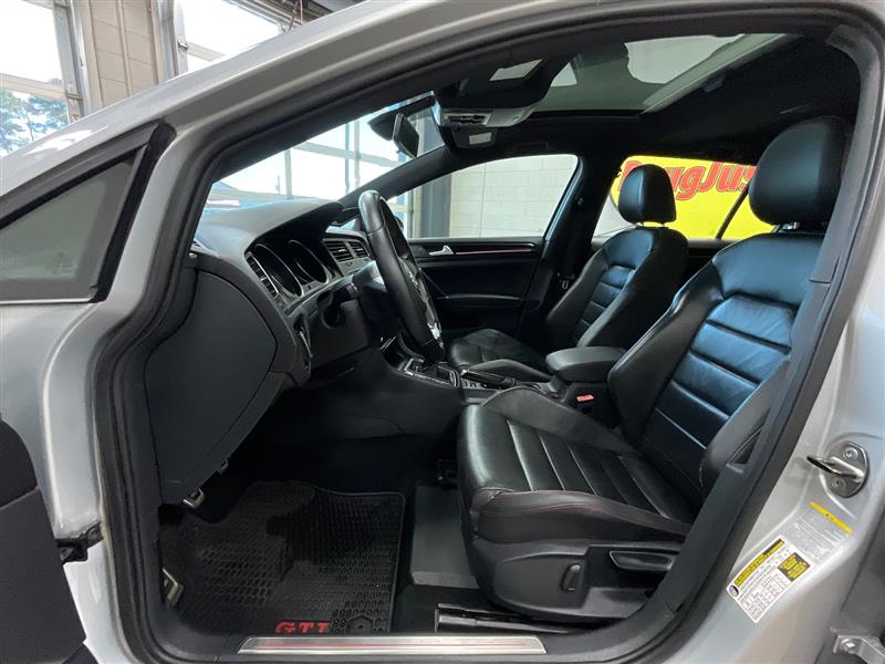 2015 VOLKSWAGEN GOLF GTI SE