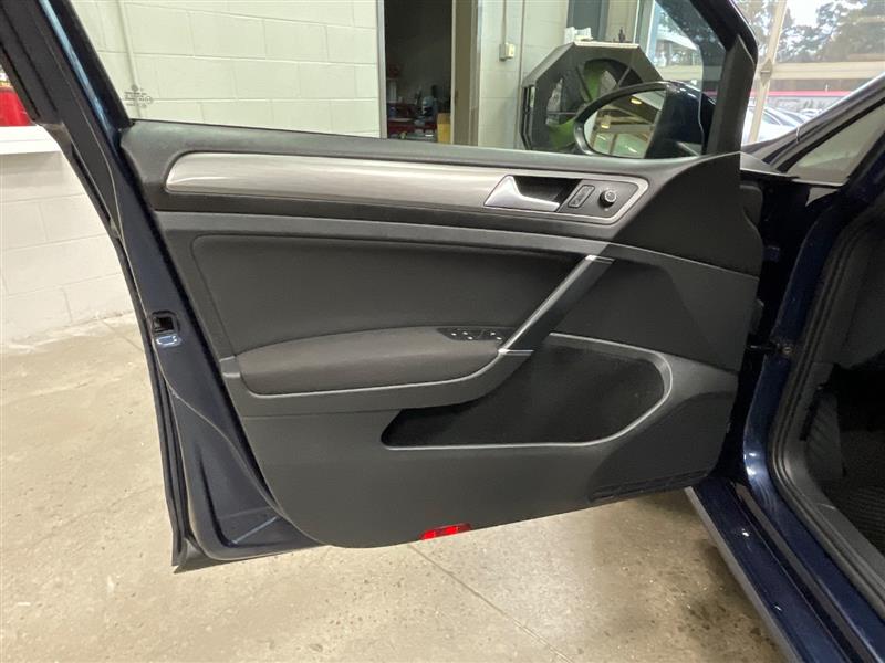 2016 VOLKSWAGEN GOLF S