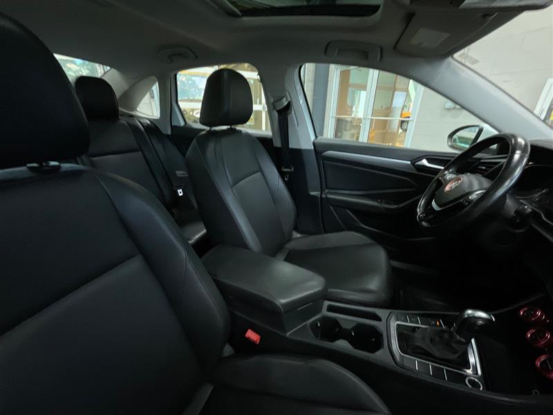 2019 VOLKSWAGEN JETTA SE