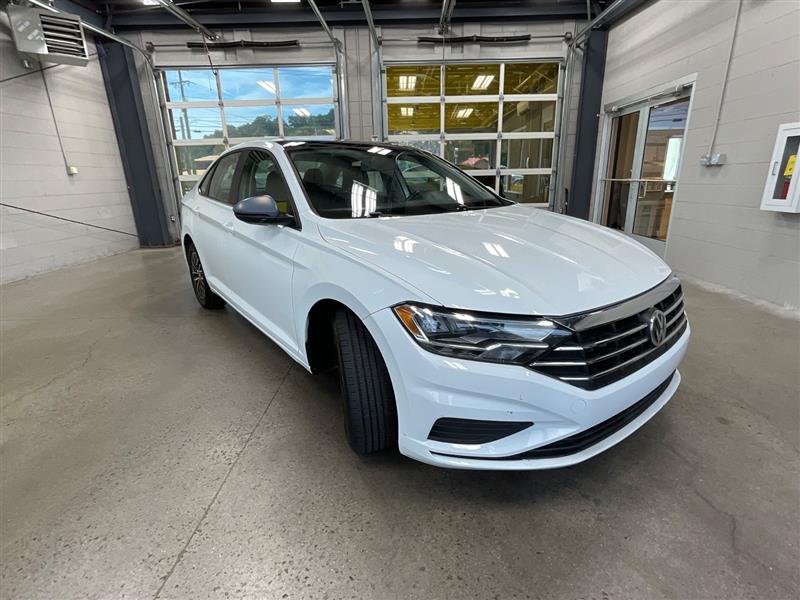 2019 VOLKSWAGEN JETTA SE