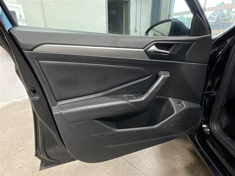 2020 VOLKSWAGEN JETTA S/SE/R-LINE