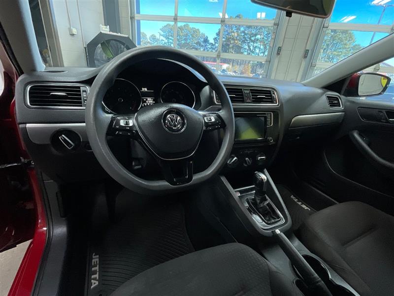 2016 VOLKSWAGEN JETTA 1.4T SE