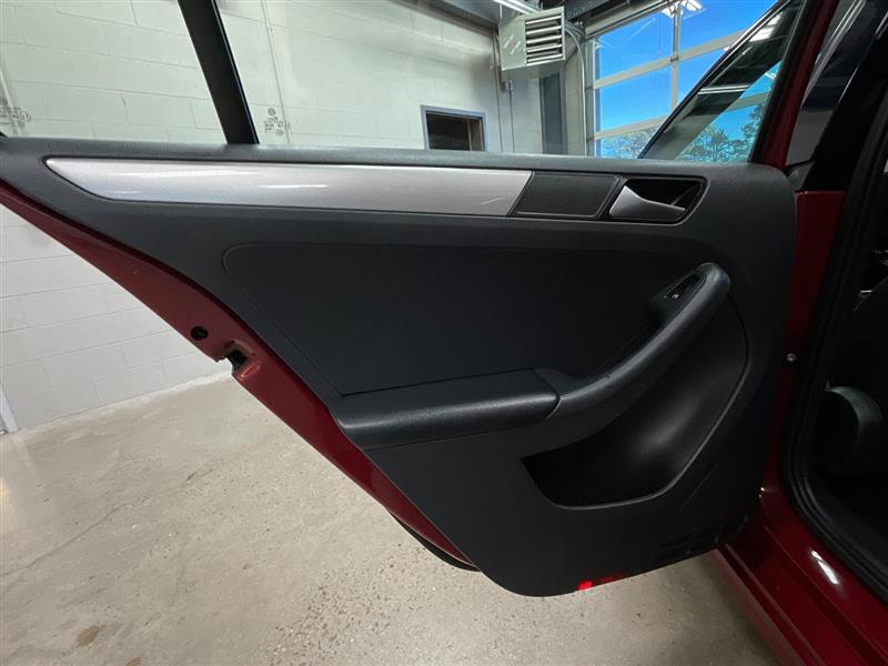 2016 VOLKSWAGEN JETTA 1.4T SE