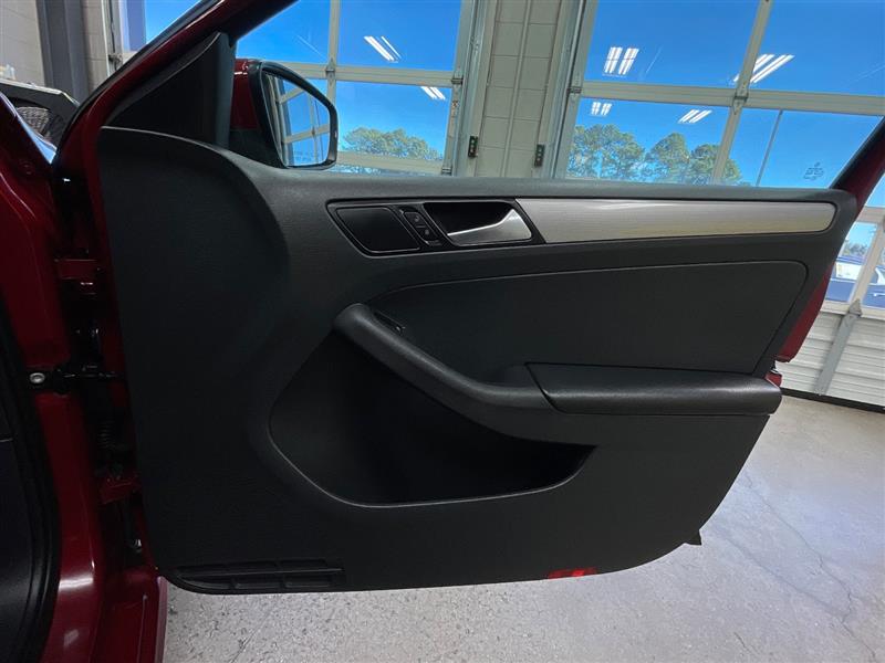 2016 VOLKSWAGEN JETTA 1.4T SE