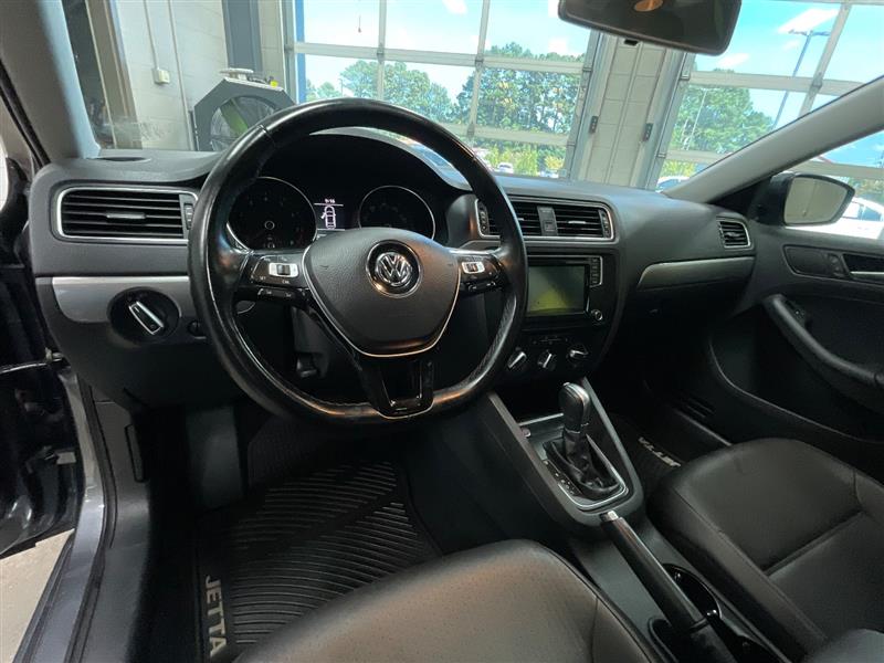 2017 VOLKSWAGEN JETTA 1.4T SE