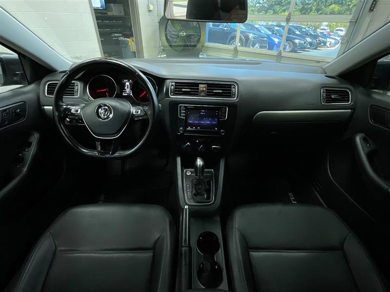 2017 VOLKSWAGEN JETTA 1.4T SE
