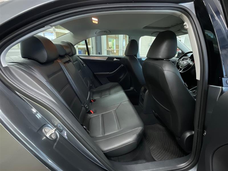 2017 VOLKSWAGEN JETTA 1.4T SE