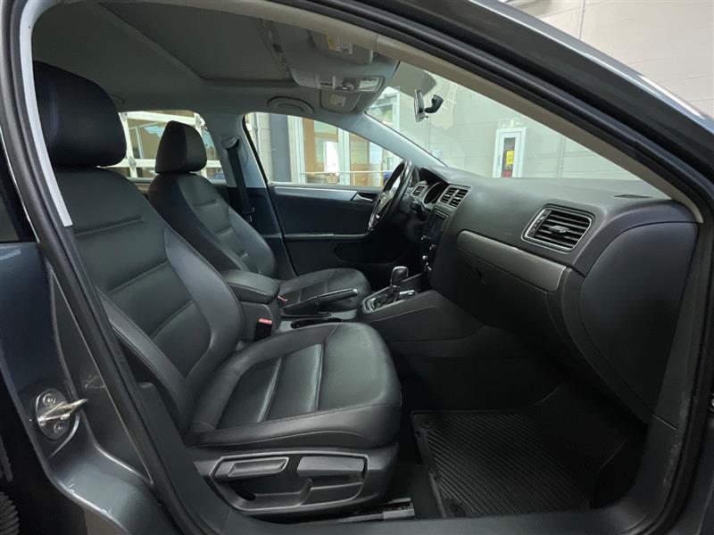 2017 VOLKSWAGEN JETTA 1.4T SE
