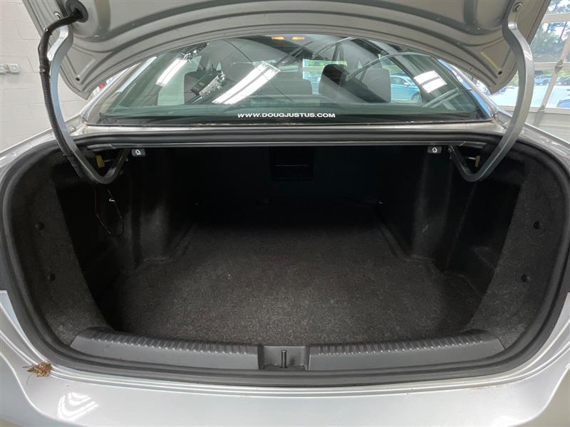 2011 VOLKSWAGEN JETTA SE