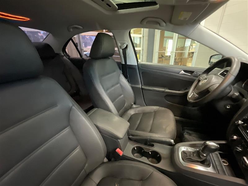 2012 VOLKSWAGEN JETTA SE