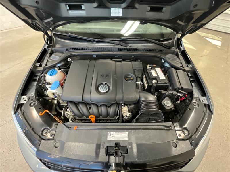 2012 VOLKSWAGEN JETTA SE