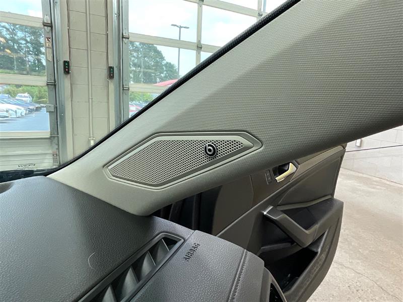2019 VOLKSWAGEN JETTA SEL PREMIUM