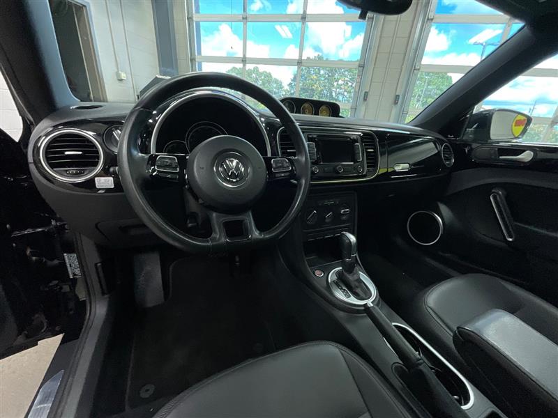 2015 VOLKSWAGEN BEETLE COUPE 2.0L TDI