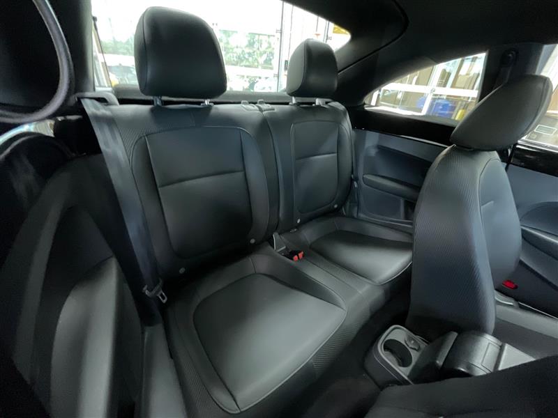 2015 VOLKSWAGEN BEETLE COUPE 2.0L TDI