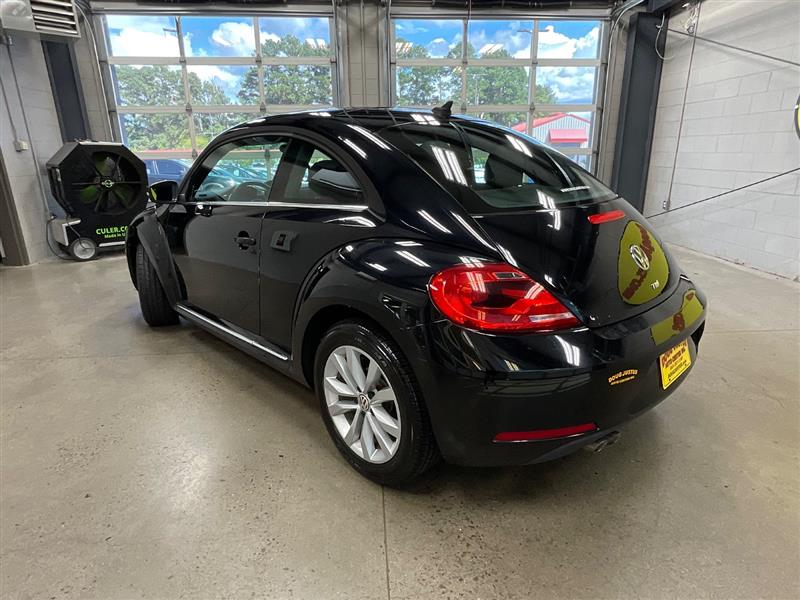 2015 VOLKSWAGEN BEETLE COUPE 2.0L TDI