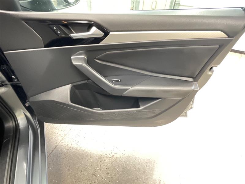 2020 VOLKSWAGEN JETTA S/R-LINE