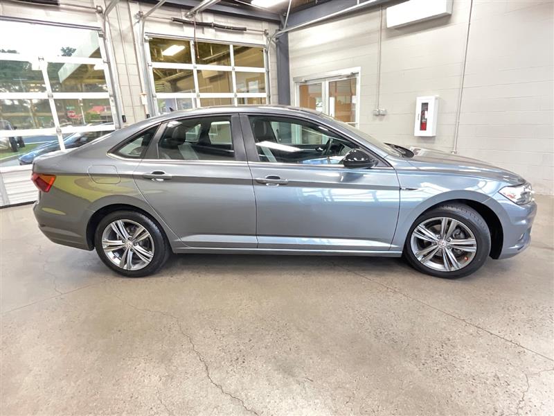 2020 VOLKSWAGEN JETTA S/R-LINE