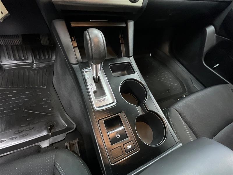 2019 SUBARU LEGACY 